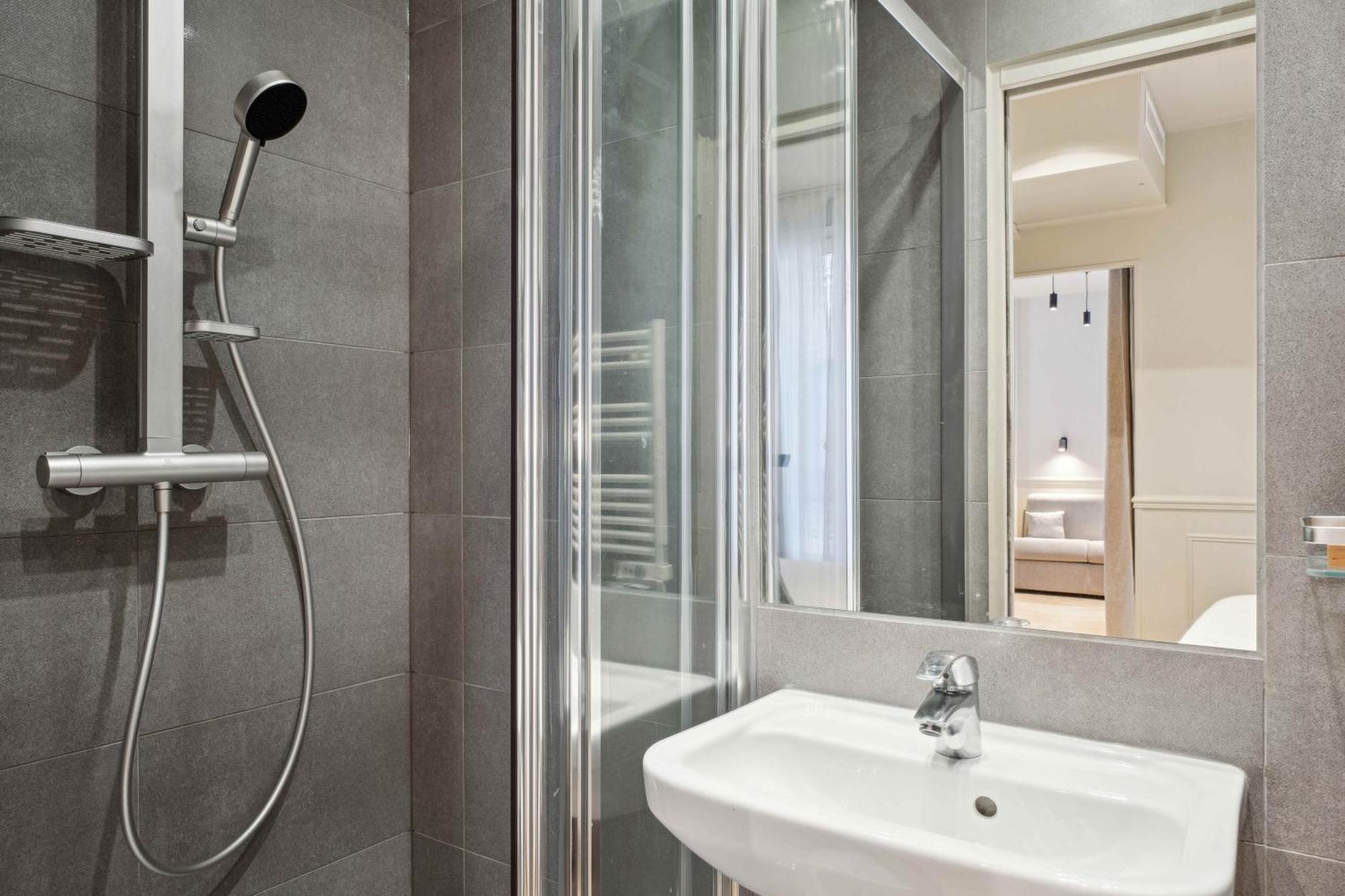 Clemence Hotel París